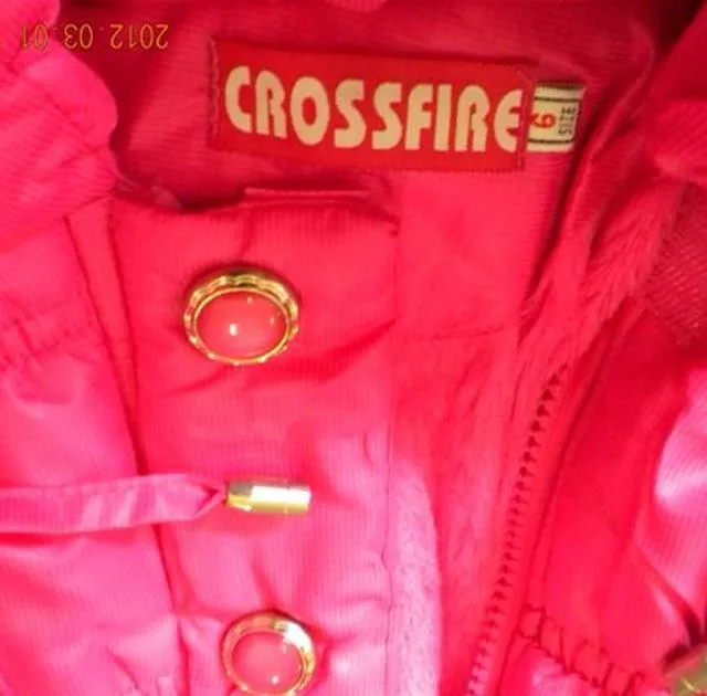 Cappotto della ragazza & #13; & #13; «Unknown» — foto 2 dell'alert A12/1018/12