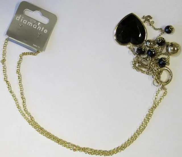 1. Anello; 2. Orecchini; 3. Collana; 4. Collana; 5. «Unknown» — foto 1 dell'alert A12/1202/12