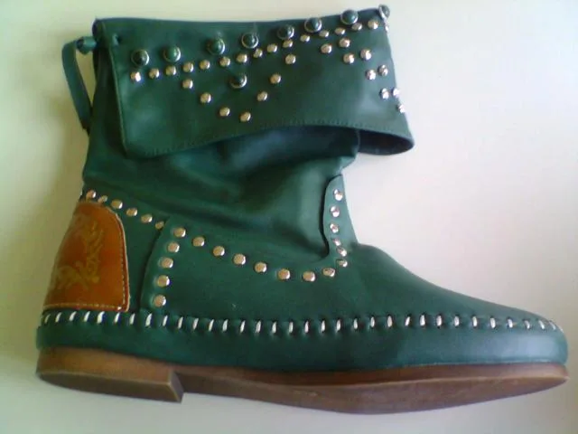 Scarpe & #13; & #13; «Unknown» — foto 2 dell'alert A12/0379/13