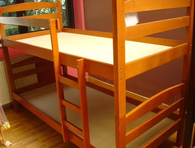 Letto a castello «Unknown» — foto 4 dell'alert A12/1512/13