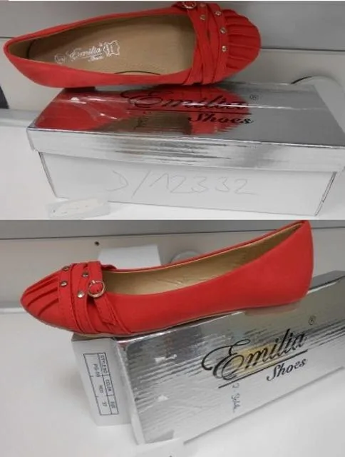 Scarpe da donna «Unknown» — foto 1 dell'alert A12/1391/13