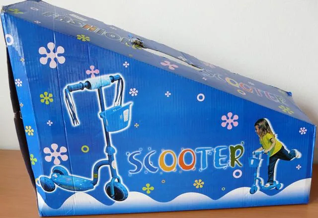 Scooter per bambini «Unknown» — foto 2 dell'alert A12/0770/13