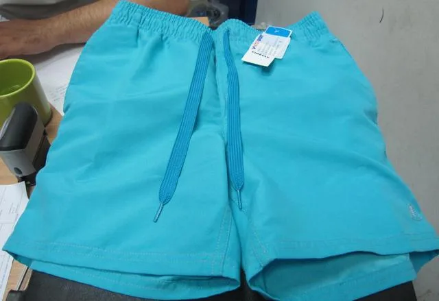 Pantaloncini da nuoto per ragazzi &amp; #13; &amp; #13; «Unknown» — foto 3 dell'alert A12/0098/13