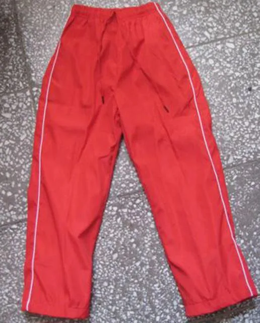 Set di abbigliamento per bambini «Unknown» — foto 2 dell'alert A12/1175/14