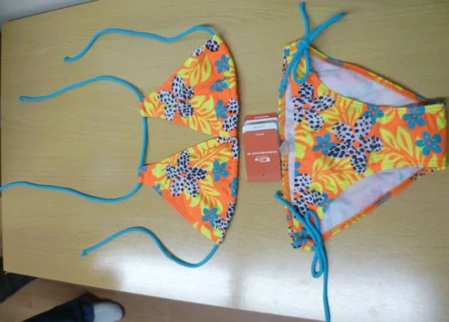 Bikini da ragazza «Unknown» (Georgo's)