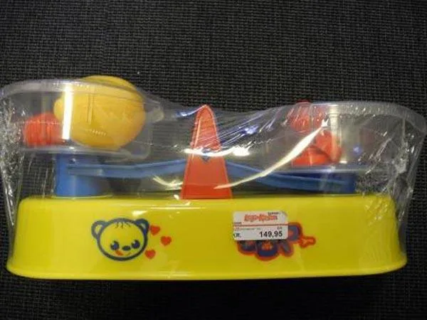 Bilance di giocattoli in plastica «Unknown» — foto 2 dell'alert A12/0785/15
