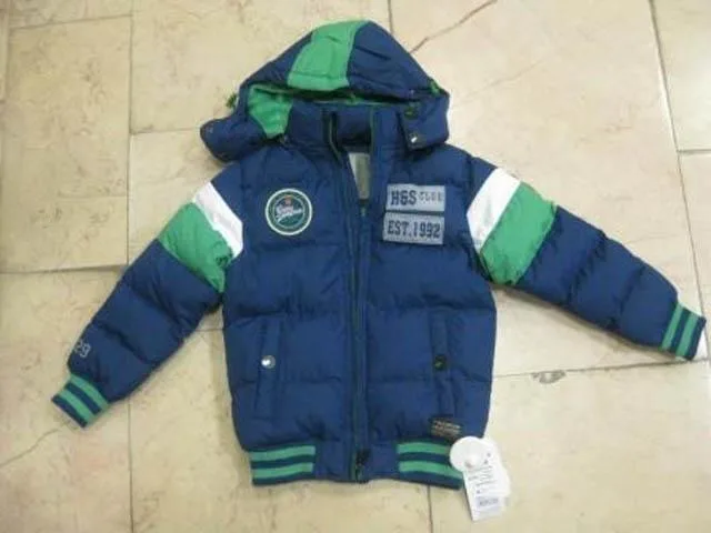 Cappotto per bambini «Unknown» — foto 4 dell'alert A12/0152/14