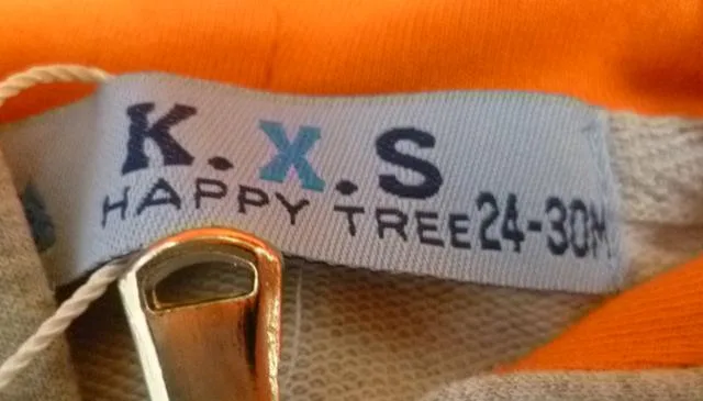 Abbigliamento per bambini «Unknown» (Happy tree – K.X.S)