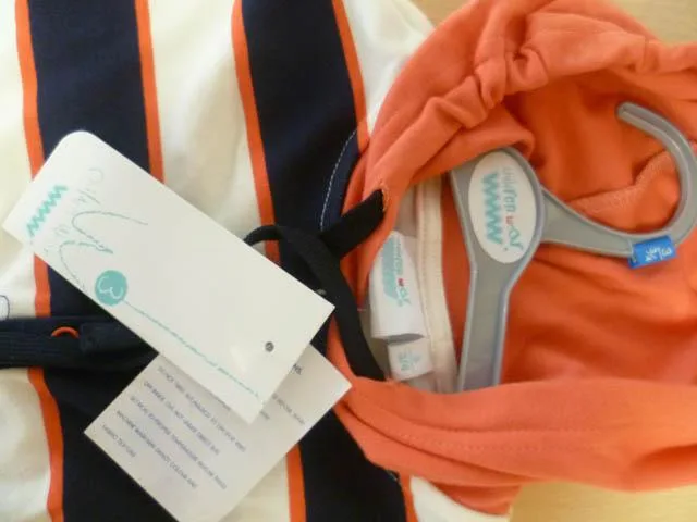 Set di abbigliamento per ragazzi «Unknown» — foto 3 dell'alert A12/1463/14