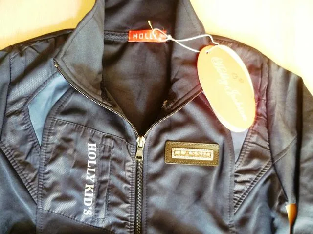 Set di abbigliamento per bambini & #13; & #13; «Unknown» — foto 4 dell'alert A12/1746/12
