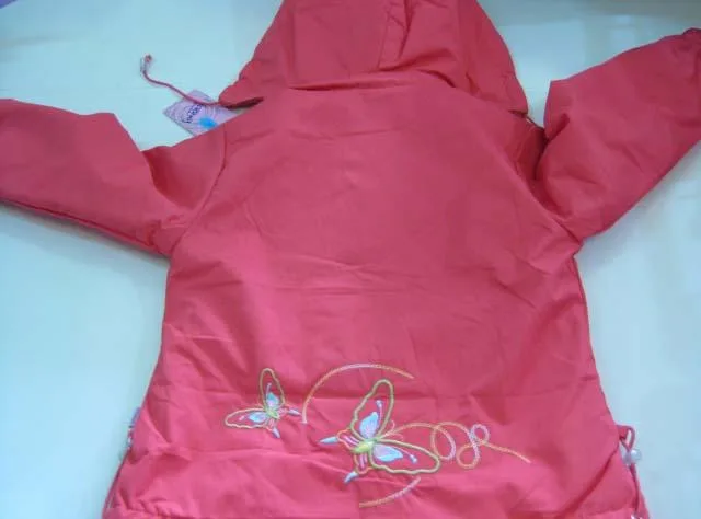 Cappotto delle ragazze «Unknown» — foto 2 dell'alert A12/2114/14