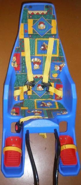 Seggiolino bici per bambini «Unknown» — foto 2 dell'alert A12/1074/13