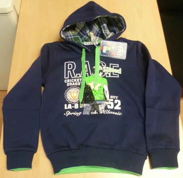 Felpa per bambini «Unknown» — foto 2 dell'alert A12/1842/13