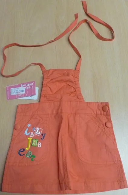 Abito senza maniche per bambini «Unknown» — foto 3 dell'alert A12/1215/13