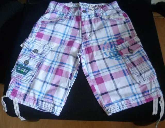 Pantaloncini per bambini & #13; & #13; «Unknown» — foto 2 dell'alert A12/1433/12