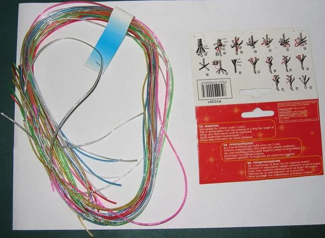 Stringhe di plastica &amp;#13; &amp; #13; «Unknown» (Jumbo)