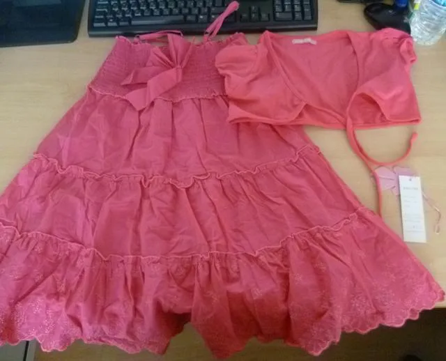 Set di abbigliamento per ragazze &amp; #13; &amp; #13; &amp; #13; «Unknown» (Kay Syan)