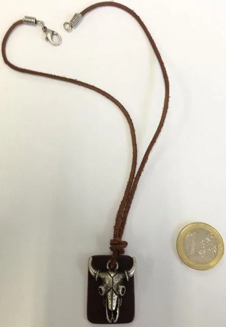 Collana in pelle «Unknown» — foto 2 dell'alert A12/1217/13