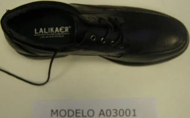 Scarpe da uomo & #13; & #13; «Unknown» — foto 2 dell'alert A12/1861/12