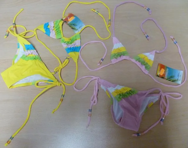 Bikini da ragazza «Unknown» (Leonado)