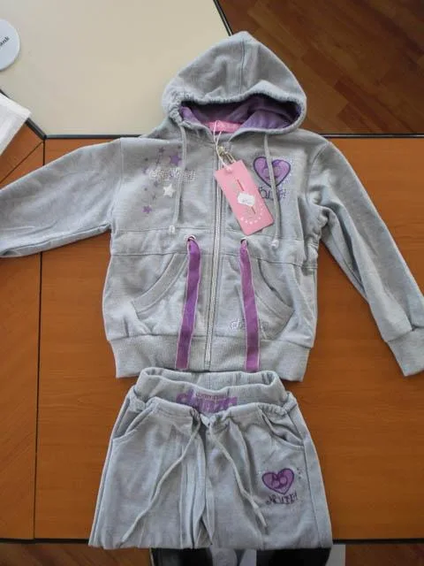 Set di abbigliamento per ragazze «Unknown» — foto 2 dell'alert A12/0294/14