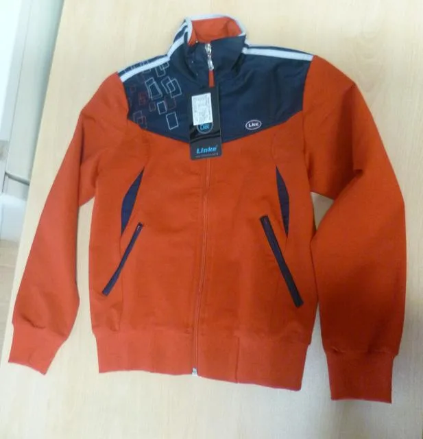 Abbigliamento per bambini & #13; & #13; «Unknown» — foto 3 dell'alert A12/0346/13