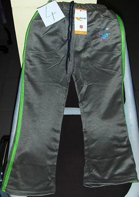 Pantaloni per il tempo libero per bambini & #13; & #13; «Unknown» — foto 2 dell'alert A12/1226/12
