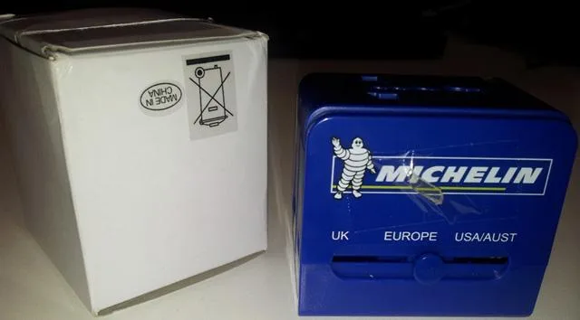 Adattatore della spina di viaggio «Unknown» (Michelin)