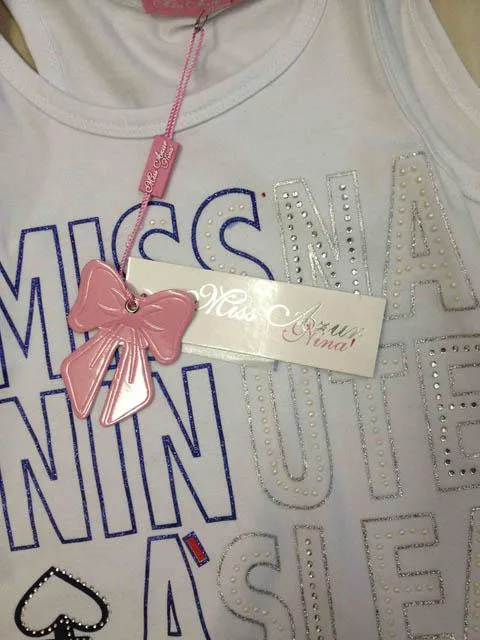 Set di abbigliamento per ragazze «Unknown» — foto 2 dell'alert A12/0284/14