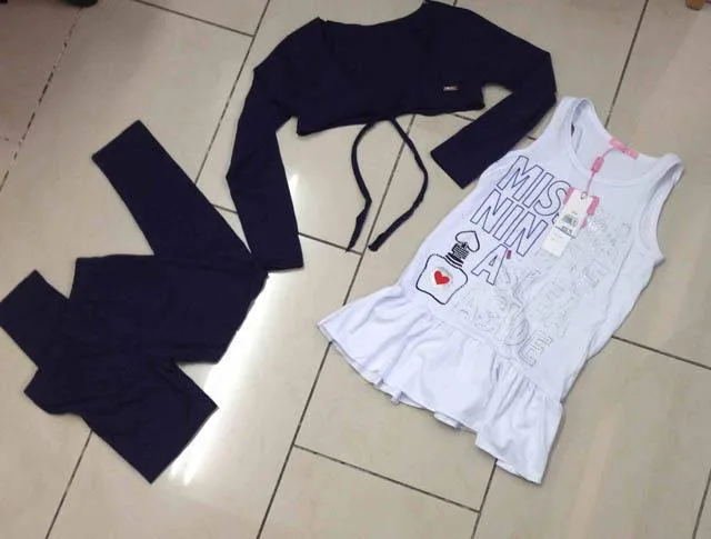 Set di abbigliamento per ragazze «Unknown» — foto 3 dell'alert A12/0284/14