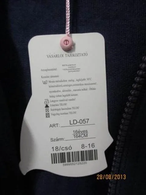 Felpe per bambini «Unknown» — foto 4 dell'alert A12/0098/14