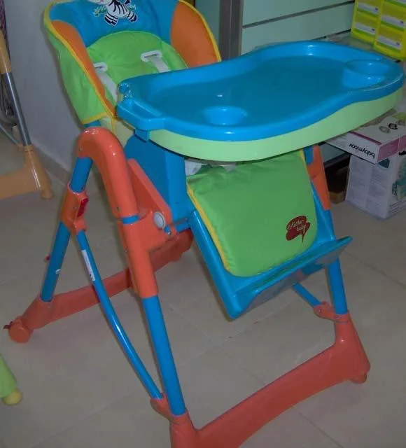 Seggiolone per bambini «Unknown» — foto 3 dell'alert A12/2136/14