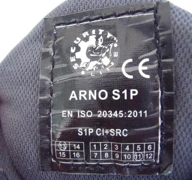 Scarpe di sicurezza «Unknown» — foto 2 dell'alert A12/0509/14