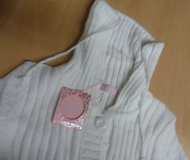 Cardigan per bambini «Unknown» — foto 2 dell'alert A12/1810/12