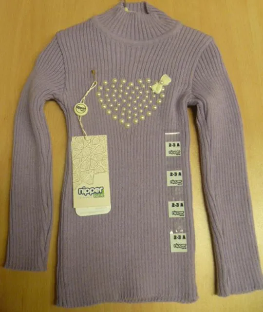 Pullover per ragazze «Unknown» — foto 2 dell'alert A12/1542/13