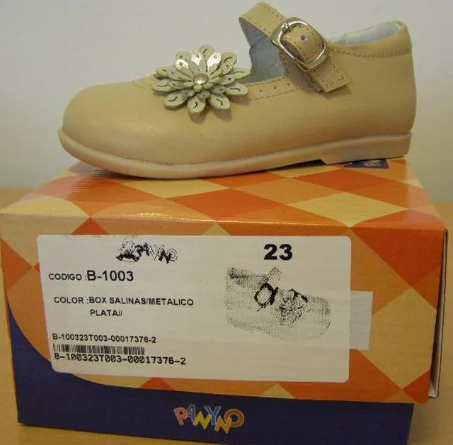 Scarpe per bambini &amp; #13; &amp; #13; «Unknown» (Panyno)