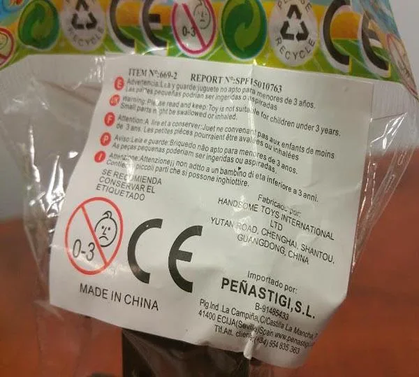 Giocattoli di plastica «Unknown» — foto 4 dell'alert A12/1418/15