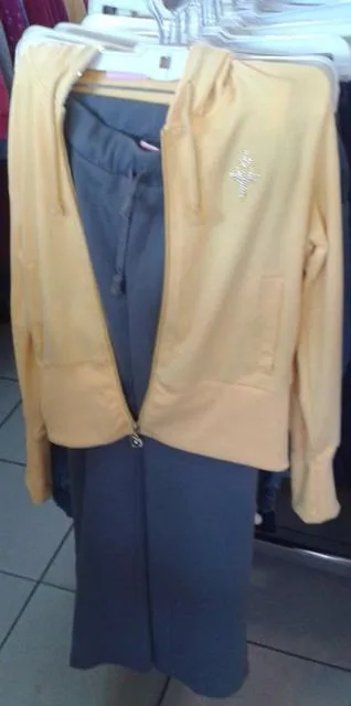 Abbigliamento per ragazze «Unknown» (Playback Sport Wear)