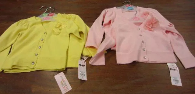 Cardigan del bambino «Unknown» — foto 2 dell'alert A12/0583/13