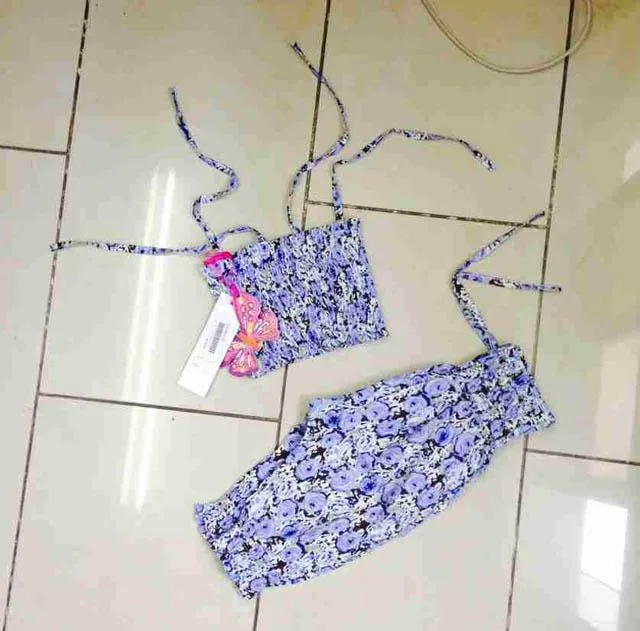 Set di abbigliamento per ragazze «Unknown» — foto 2 dell'alert A12/0937/14