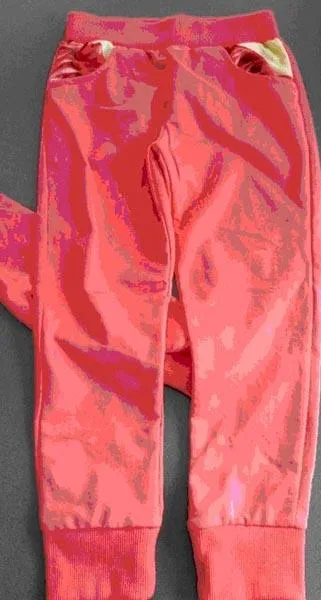 Abbigliamento per bambini «Unknown» — foto 3 dell'alert A12/1409/15