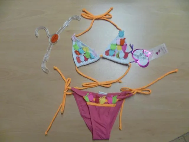 Bikini per ragazze «Unknown» — foto 2 dell'alert A12/0887/13