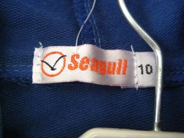 Abbigliamento per bambini «Unknown» — foto 2 dell'alert A12/0191/15