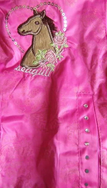 Giacca da ragazza «Unknown» — foto 2 dell'alert A12/1414/13