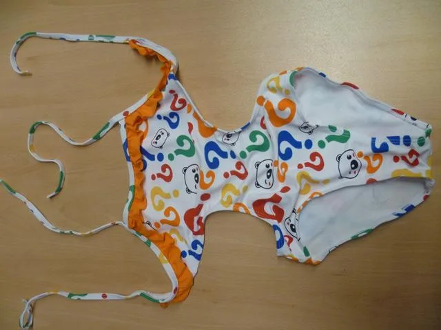 Costume da bagno per ragazze «Unknown» — foto 2 dell'alert A12/1333/12