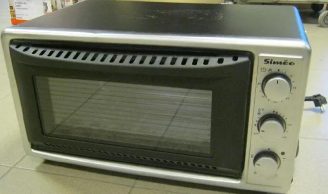 Mini forno elettrico «Unknown» — foto 1 dell'alert A11/0023/14