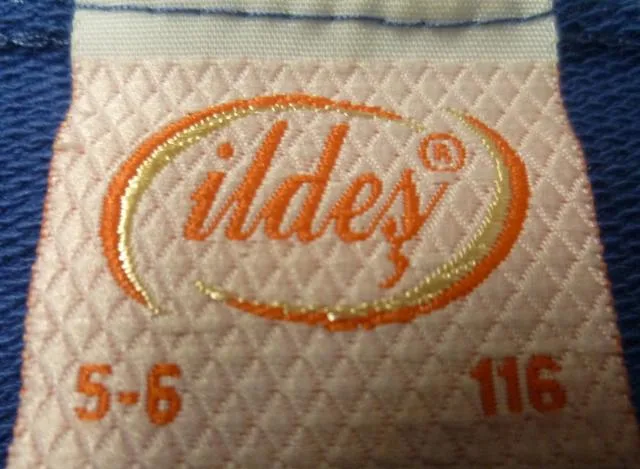 Abbigliamento per bambini &amp; #13; &amp; #13; «Unknown» — foto 2 dell'alert A12/0984/12