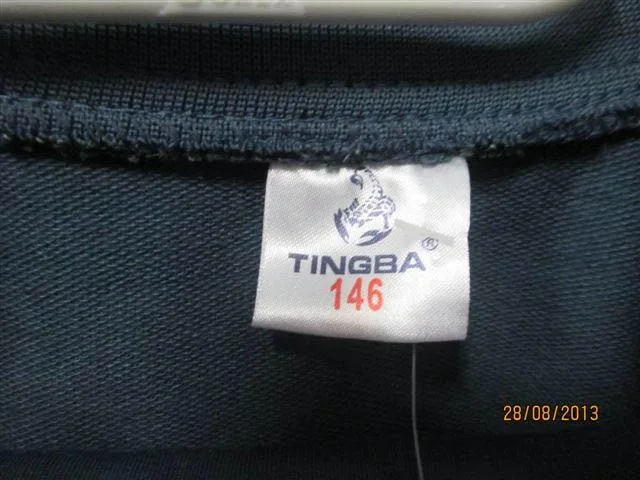 Abbigliamento per bambini «Unknown» — foto 2 dell'alert A12/0111/14