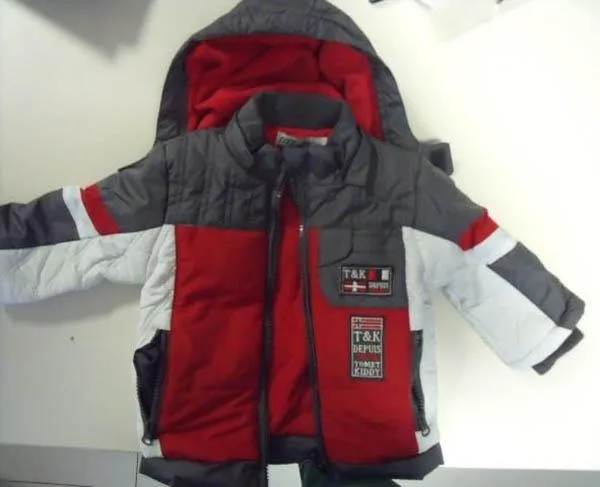 Set di abbigliamento per bambini «Unknown» — foto 3 dell'alert A12/1994/14