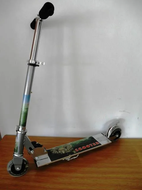 Scooter giocattolo «Unknown» (Unknown)